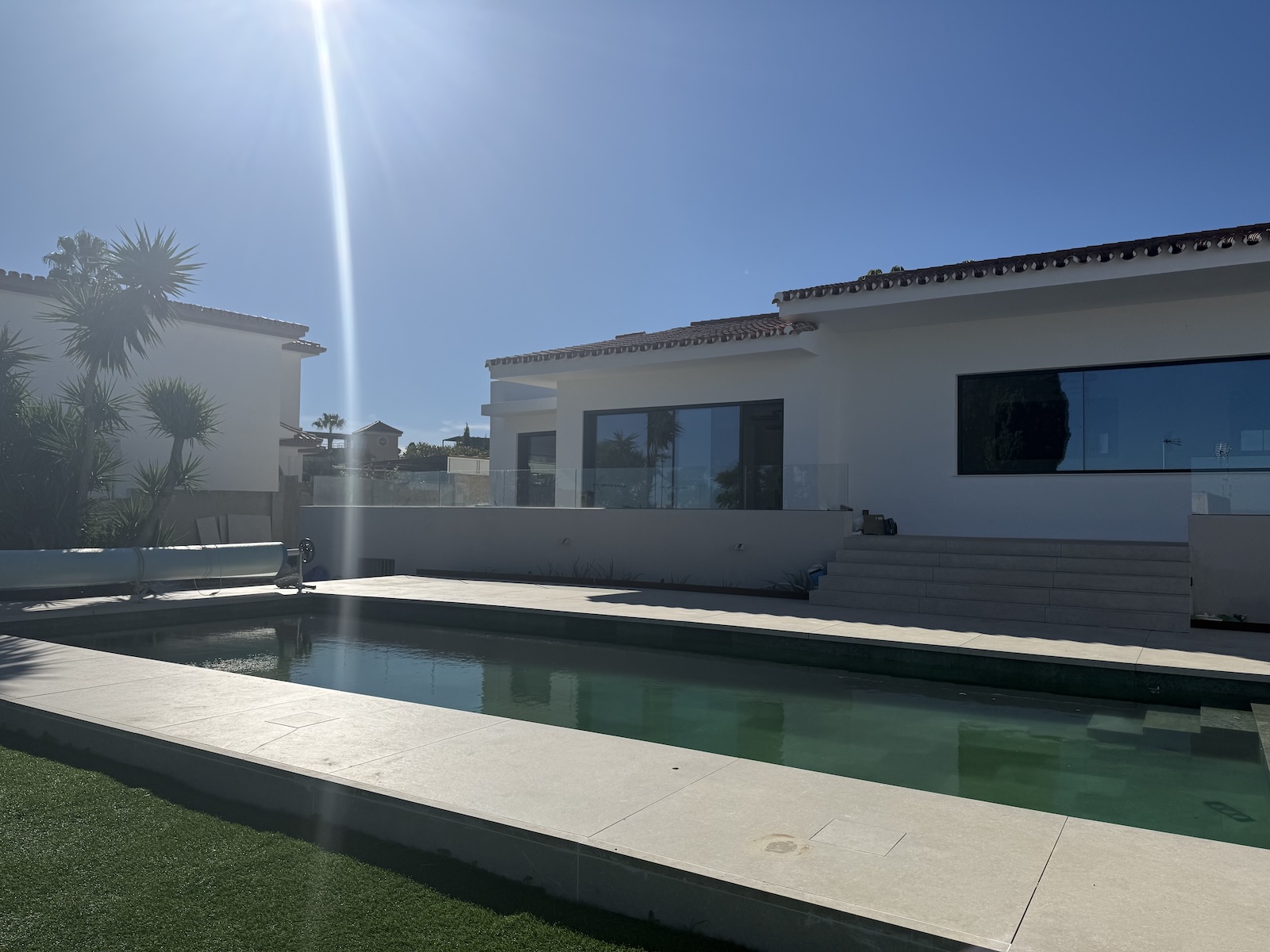 A 10 x 4m pool with beach entry